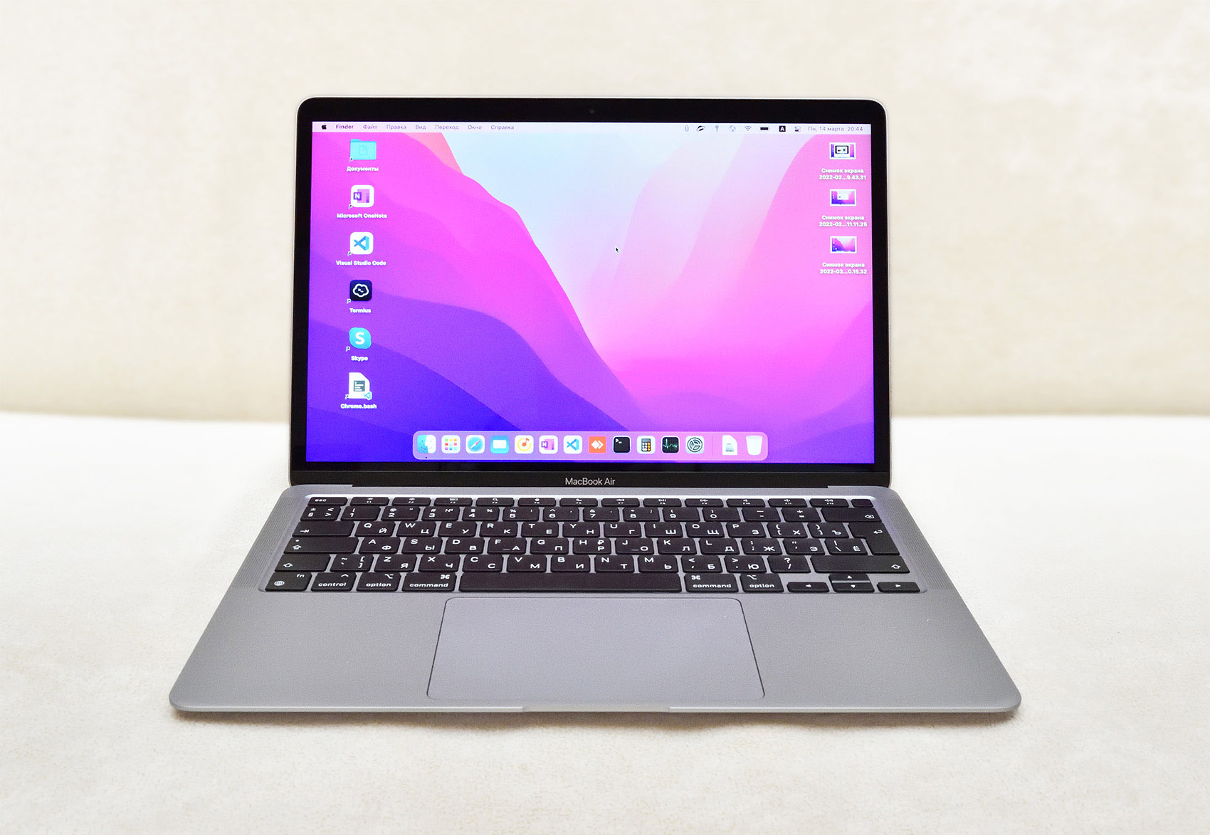 MacBook本体 MacBook Air 13 2020 M1 16GB/512GB MacBook Air 13インチ 2020 M1 16GB 512 管3207 Amazon.com